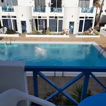Estudio Delfines 4 דירה